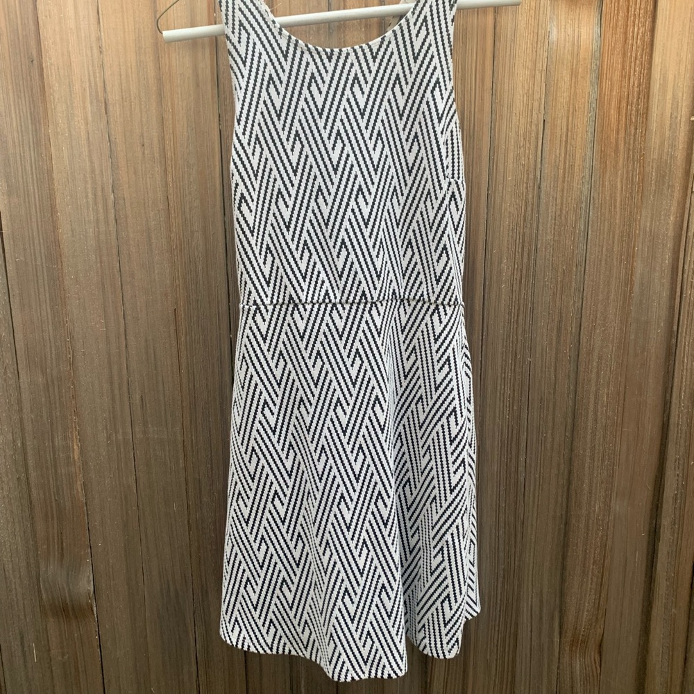 Hollister sun dress with crossing peekaboo back.